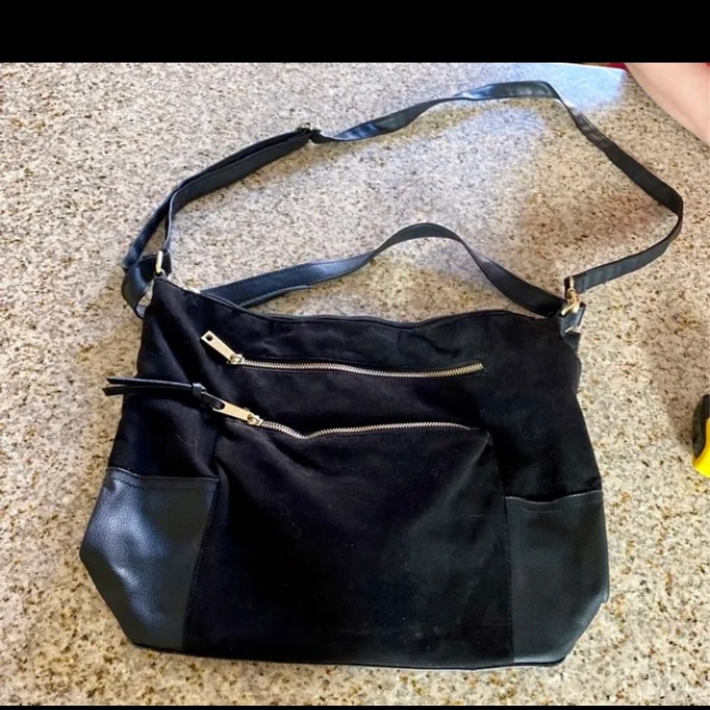 Crossbody/shoulder purse